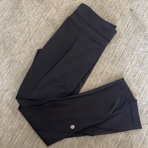 Black lululemon leggings
